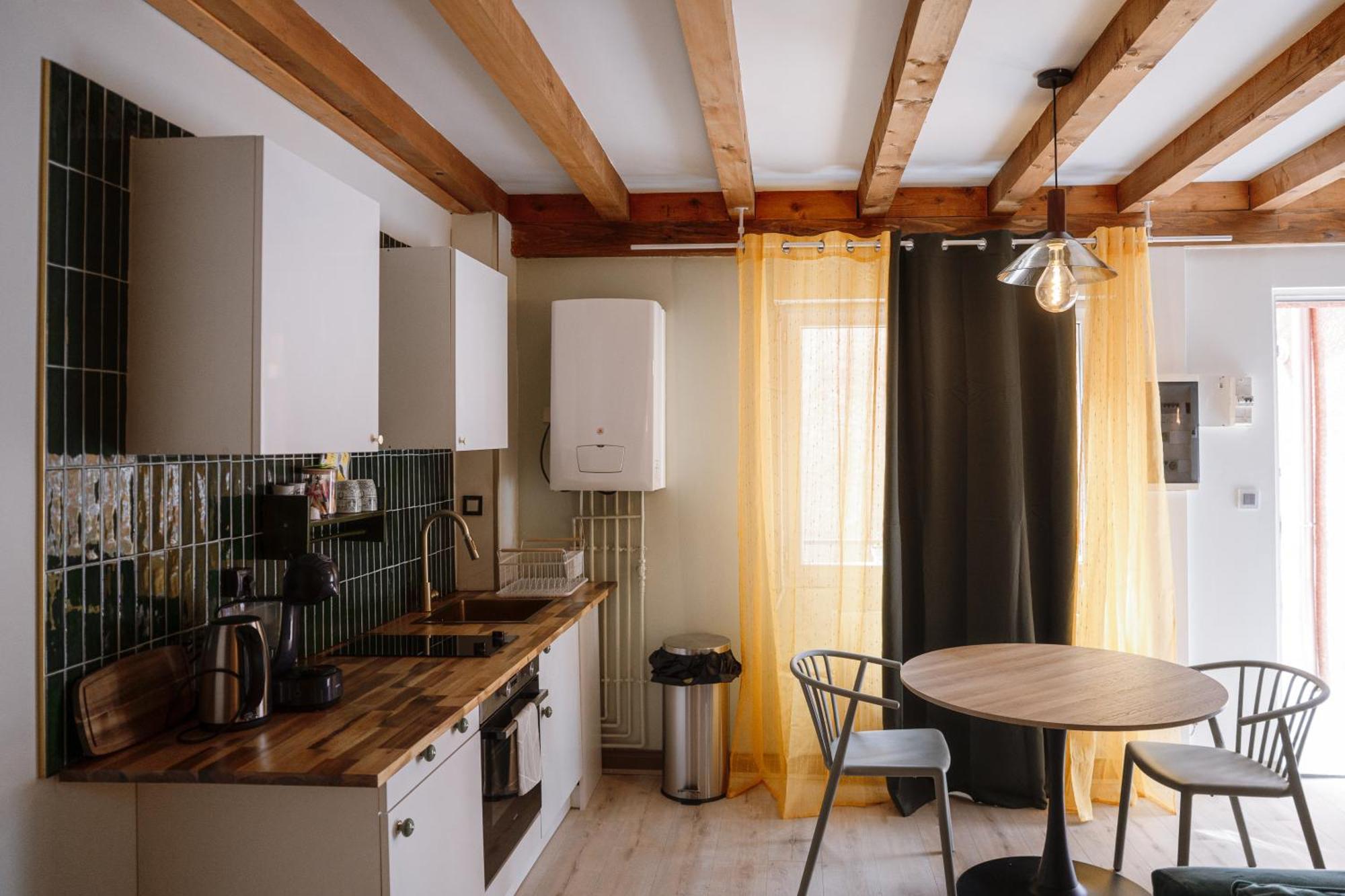 Appart Hotel Le 8 La Suite & Spa - Parking Gratuit - Mâcon Eksteriør bilde